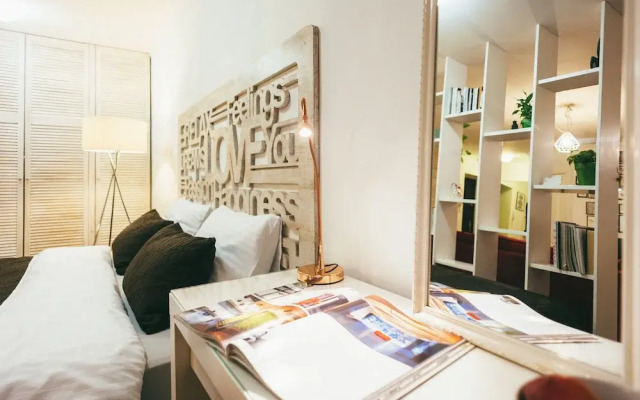 Апартаменты MalinaApt Sophisticated red