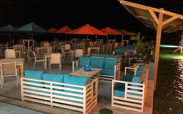 Vista Marina Residence