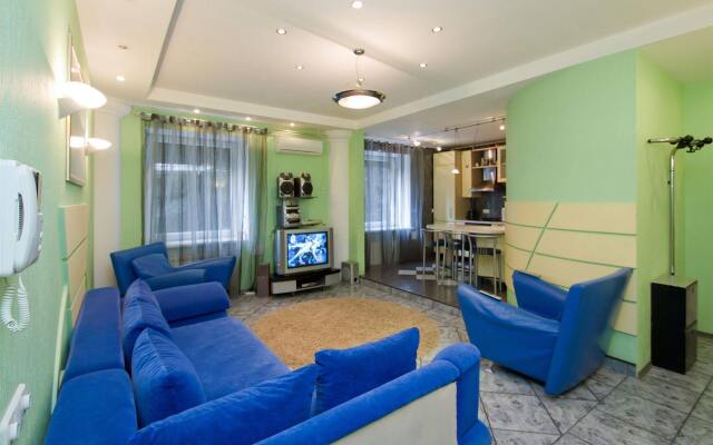 Alma Apartments