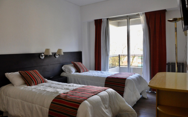 Golf Tower Suites & Apartments