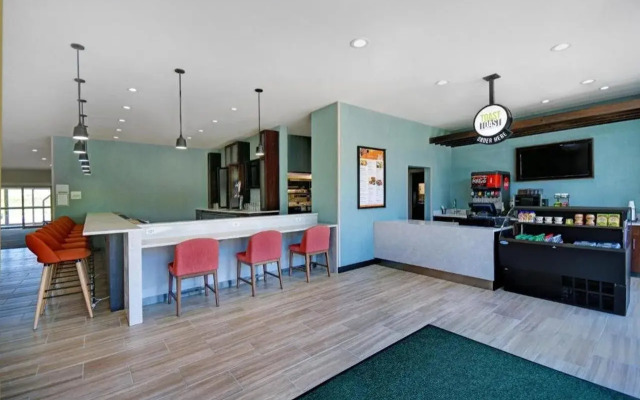 Holiday Inn Grand Rapids North - Walker by IHG