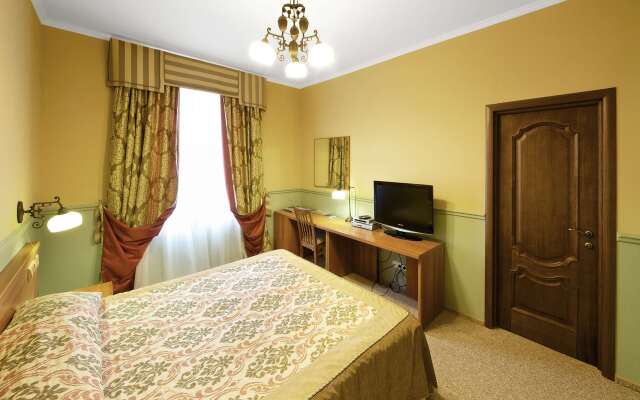 Frapolli Hotel