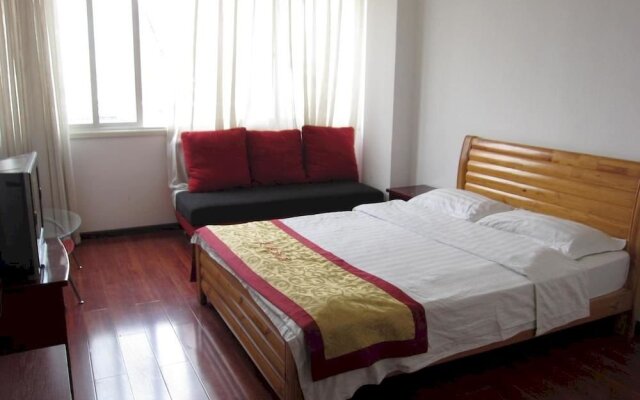 Super 8 Collection Hotel (Kuanzhai Alley Luomashi Subway Station)