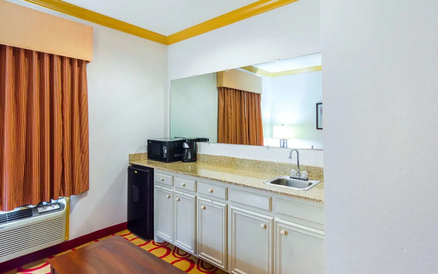 Quality Suites Lubbock Southwest