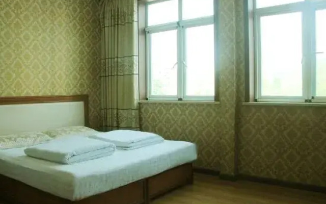 Zhuanghe VIP Yuan Hotel