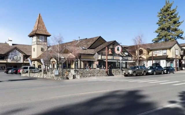 Tahoe Taverns 101 By Tahoe Mountain Properties
