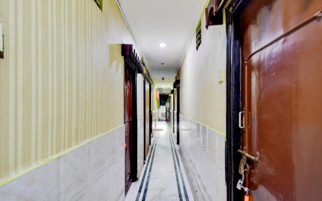 SPOT ON 83258 Hotel Shabnam