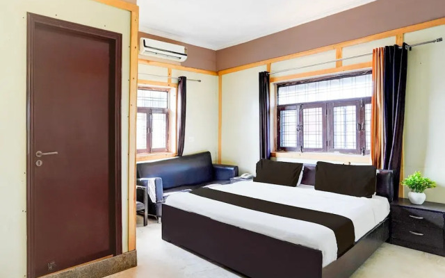 Mordern Room Ballaupur Chowk Dehradun