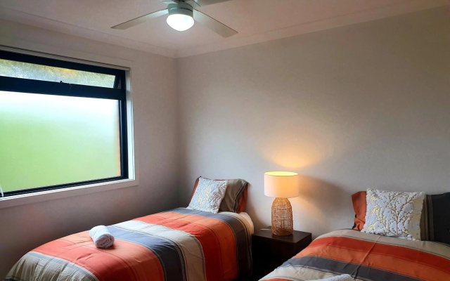 Tranquility – Guest Rooms – Lakes Entrance