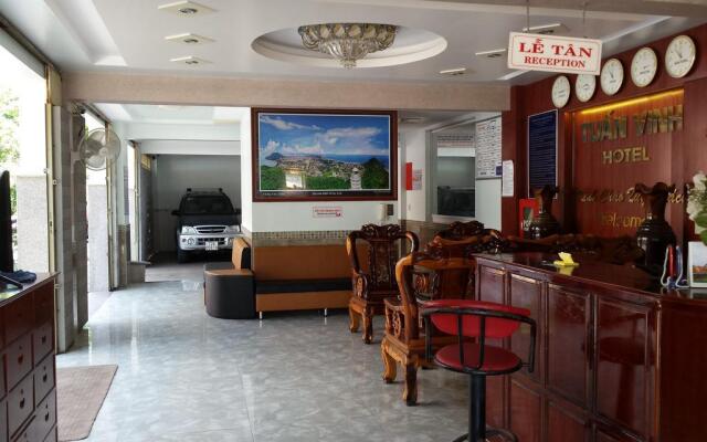 Nam Viet Hotel