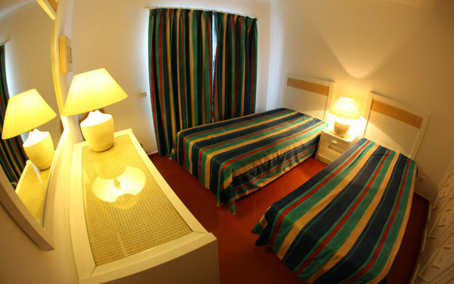 Aldeamento Turistico Da Prainha/prainha Village