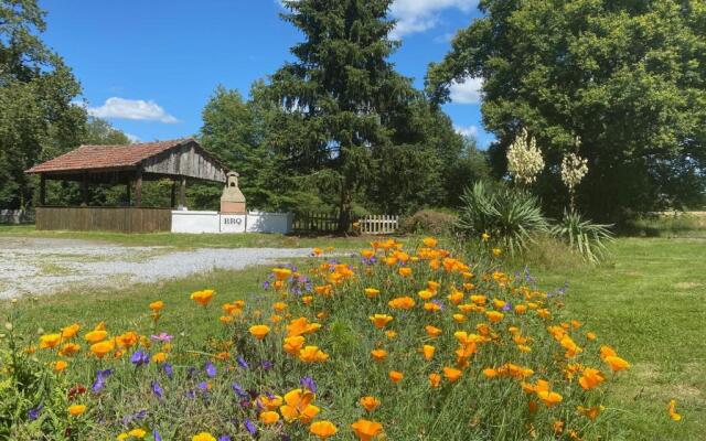 Fonclaire Holidays Glamping 'Luxury Camping'