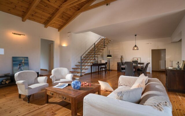 Nina Residence