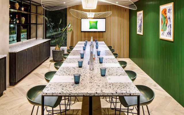 ibis Styles London Seven Kings (Opening November 2020)