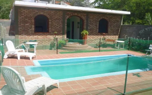 El Escondido Hostal