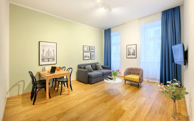 Jimmy's Apartments Dandelion