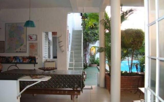 Chale Mineiro Hostel & Pousada