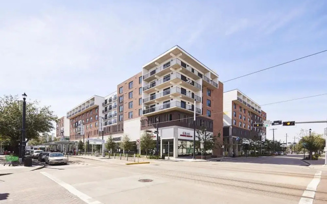 Stunning Midtown Suites by Sonder