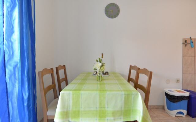 Apartments Veljko 100