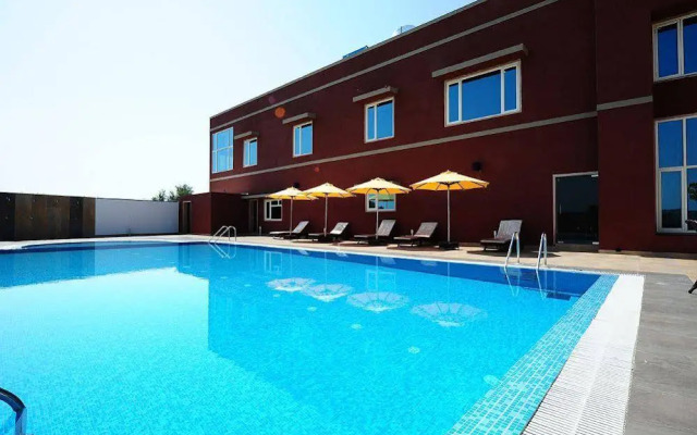 DesertScape Resort