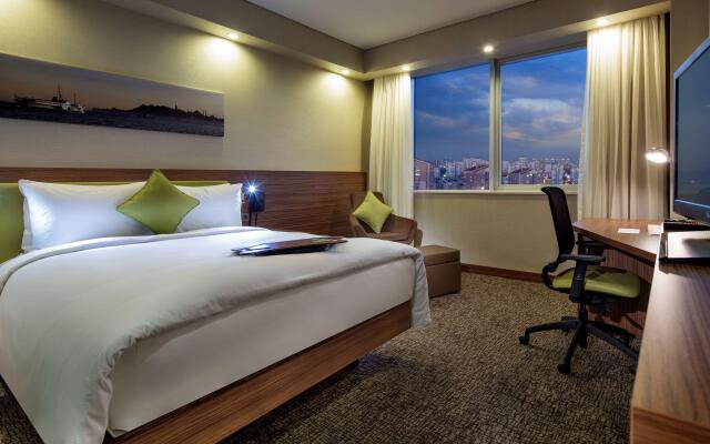 Hampton by Hilton Istanbul Kayasehir