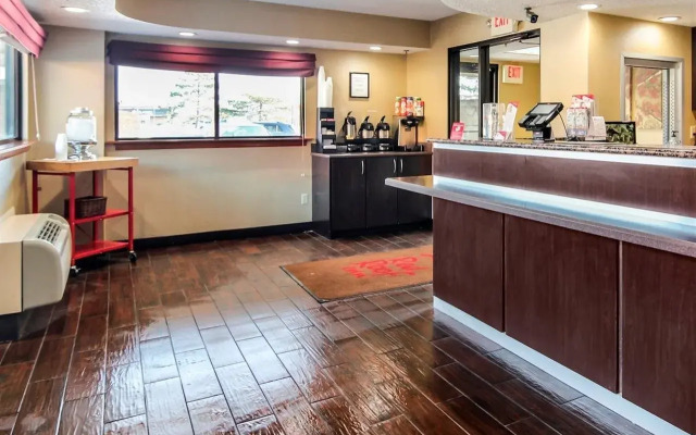 Red Roof Inn Detroit - Troy