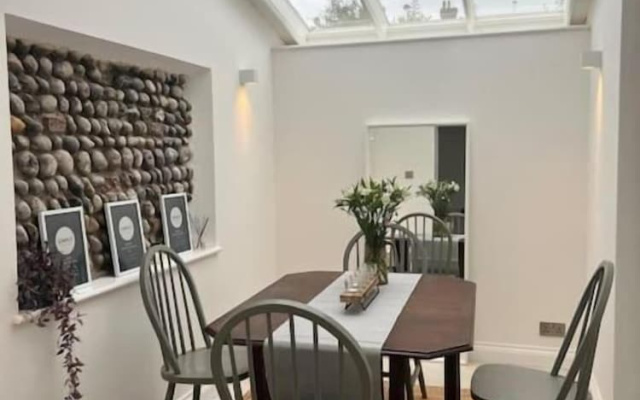 Samphire House