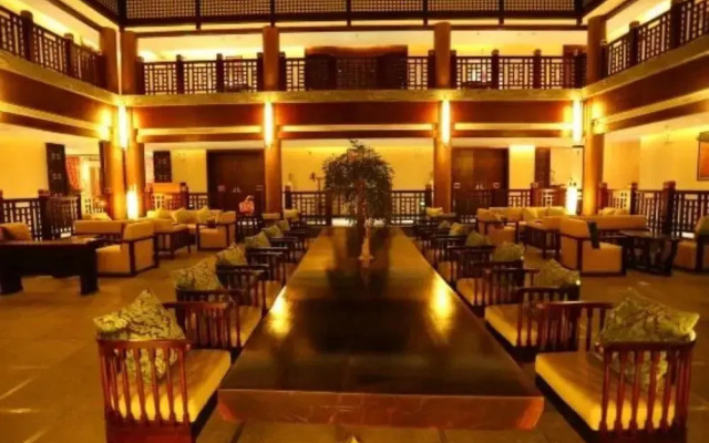 Holiday Inn resort, Hoi Ying Lang