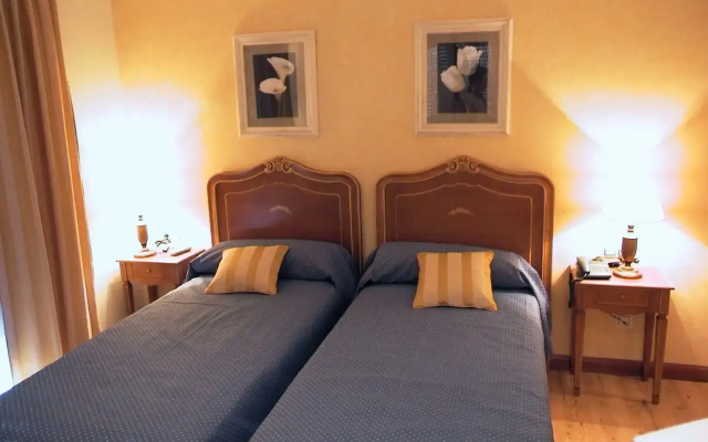 Hotel Santiago