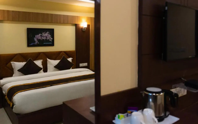 Hotel Shivoy Grand