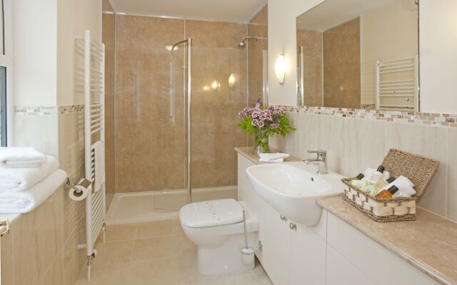 Peartree Serviced Apartments