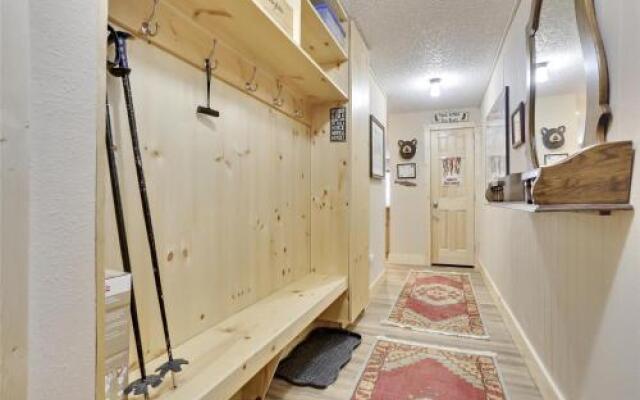 Skiwatch 102 - 2 Br Condo