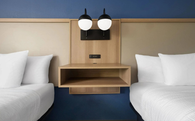 La Quinta Inn & Suites by Wyndham Myrtle Beach