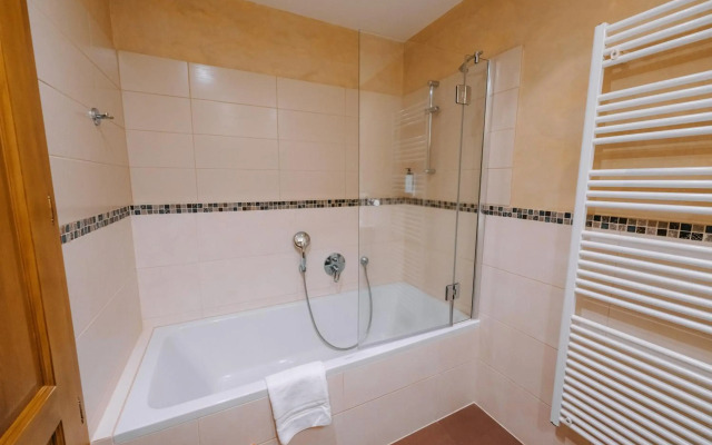 Hôtel & SPA Les Violettes