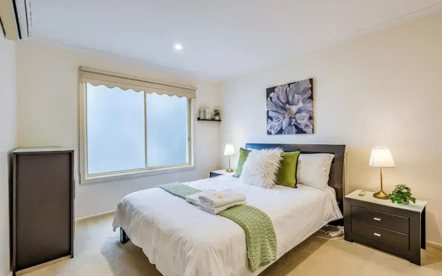 New Melbourne Staycation 3BRM