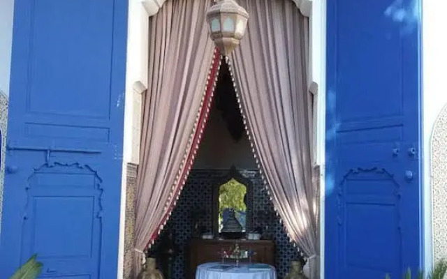 Riad Jean Claude