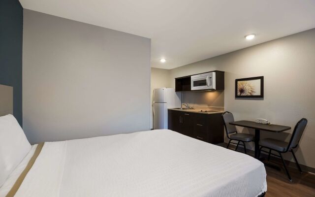 WoodSpring Suites Orlando North - Maitland