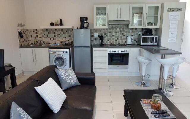 Rieks van der Walt Self-Catering Apartment