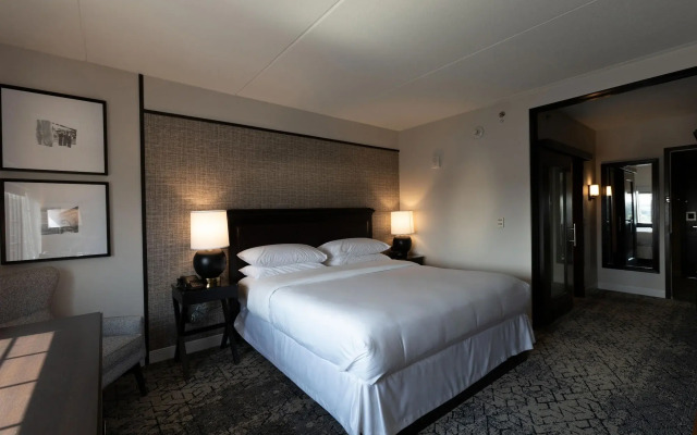 Sheraton Chicago Northbrook Hotel