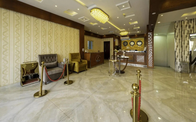 The Palace Hotel Suites
