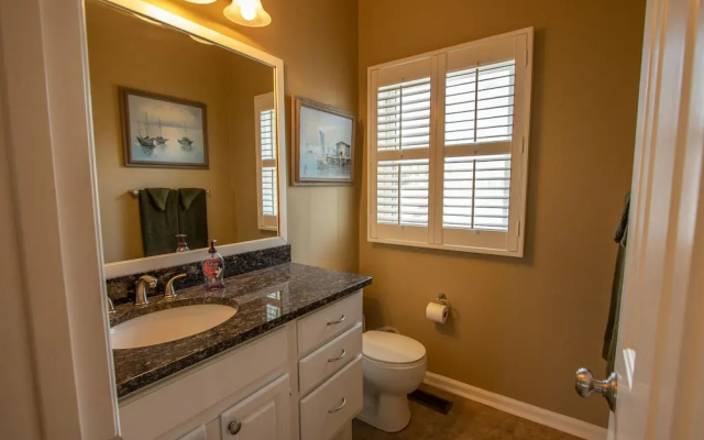 314 Ocean Point Dr