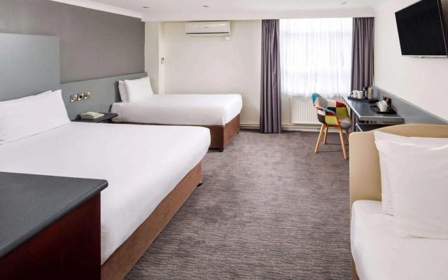 Mercure Chester Abbots Well Hotel