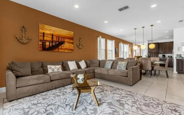 371-8-pc-fabulous Home With Private Pool and spa