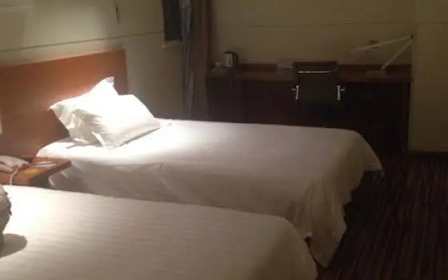 Jinjiang Inn Select Chengdu Shuangliu International Airport