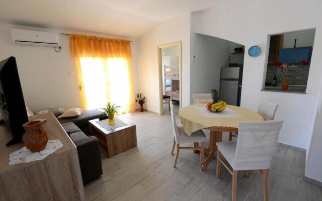 Apartman Adriana
