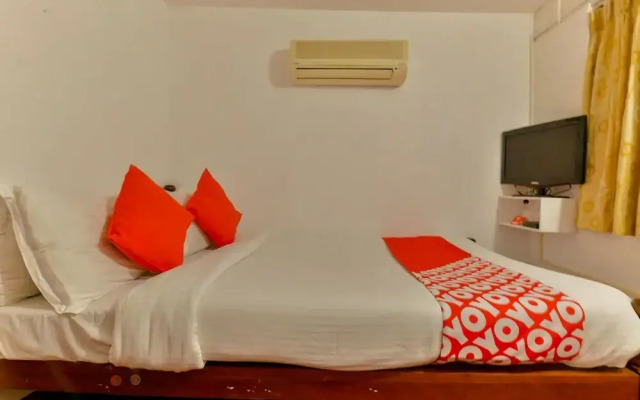 OYO 7384 Rossitta Wood Castle