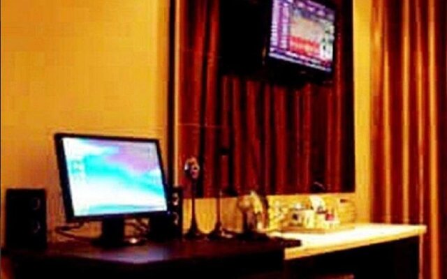 Mianyang Jingnan Lake Business Inn