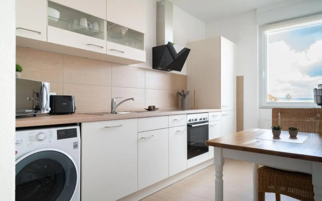 Beautiful Apartment in town centre (TLA/TDY/TLF)