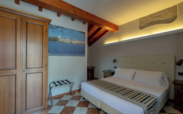 A Casa dei Gonzaga , Mantegna Hotels