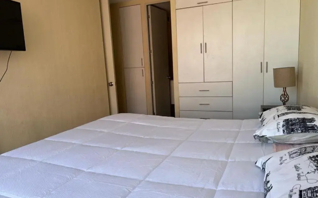 Departamento céntrico y moderno, exelente ubic.